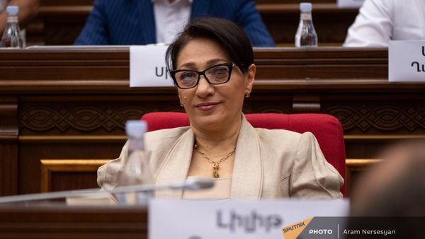 Լիլիթ Գալստյան - Sputnik Արմենիա
