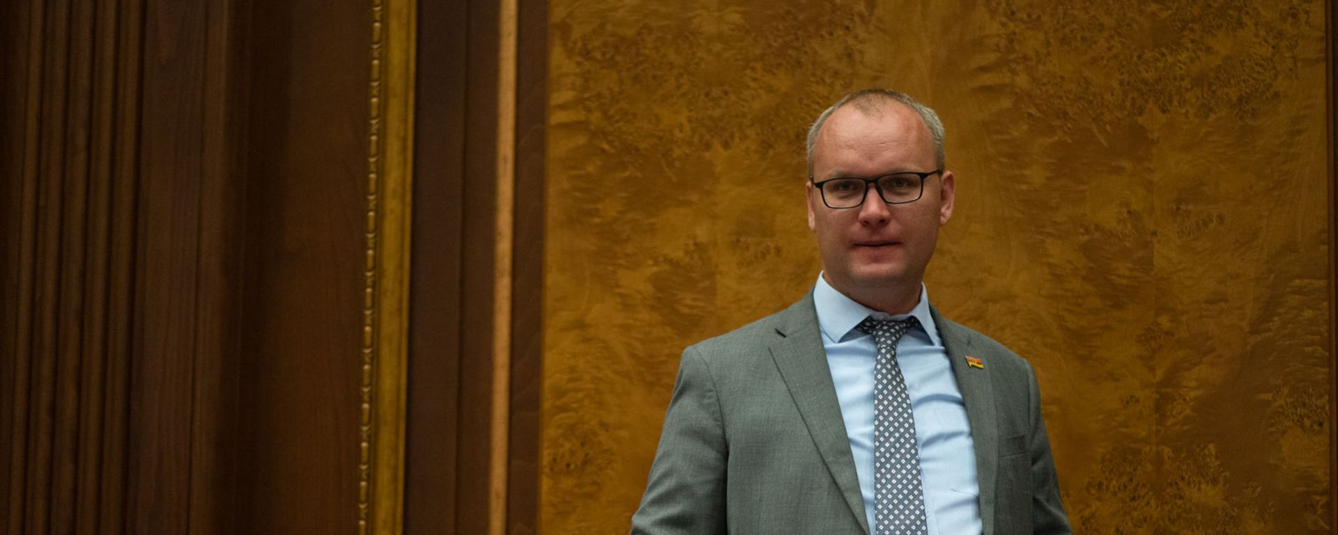 Алексей Сандыков на заседании Парламента (4 августа 2021). Еревaн - Sputnik Արմենիա, 1920, 16.11.2021