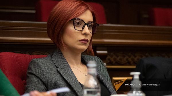 Агнеса Хамоян на заседании Парламента (4 августа 2021). Еревaн - Sputnik Армения