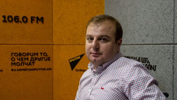 Адвокат Эрик Алексанян в гостях радио Sputnik - Sputnik Армения