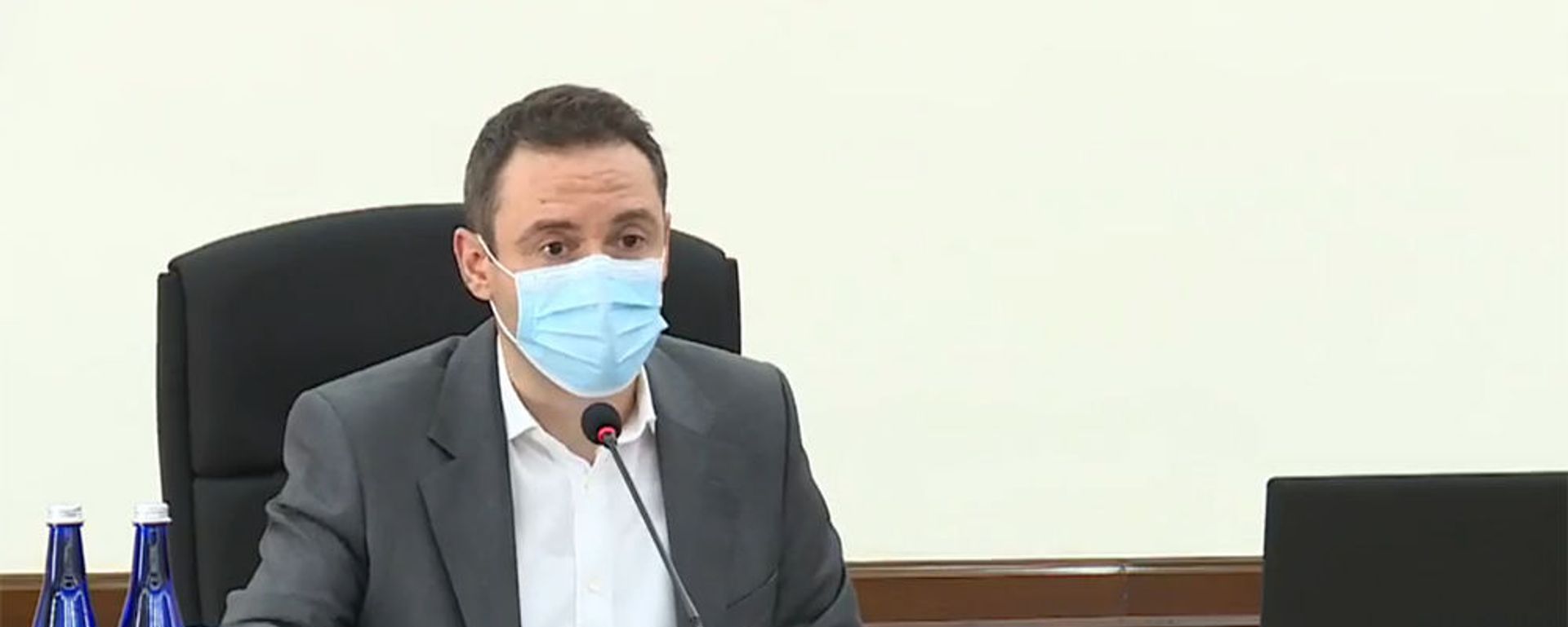 Мэр Еревана Айк Марутян на внеочередном заседании Совета старейшин (10 августа 2021). Еревaн - Sputnik Армения, 1920, 05.11.2021