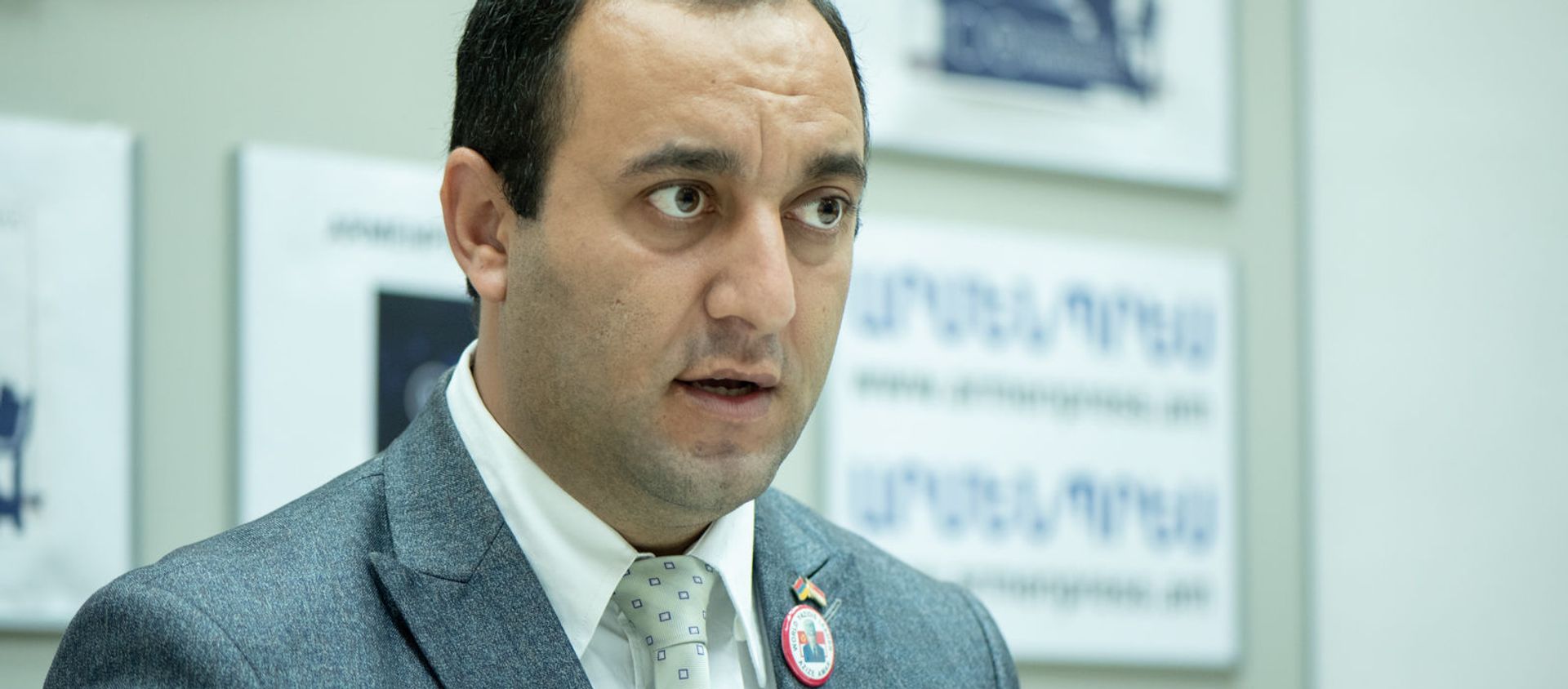 Председатель Национального союза езидов Хдыр Гаджоян во время пресс-конференции (10 августа 2021). Еревaн - Sputnik Արմենիա, 1920, 10.08.2021