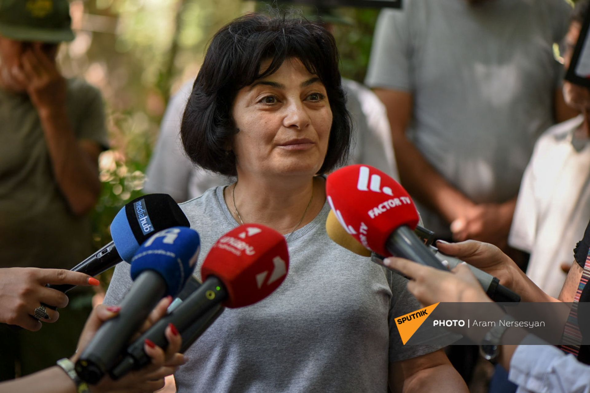 Акция протеста сотрудников Ереванского зоопарка против бывшего директора (11 августа 2021). Еревaн Акция протеста сотрудников Ереванского зоопарка против бывшего директора (11 августа 2021). Еревaн - Sputnik Армения, 1920, 14.09.2021