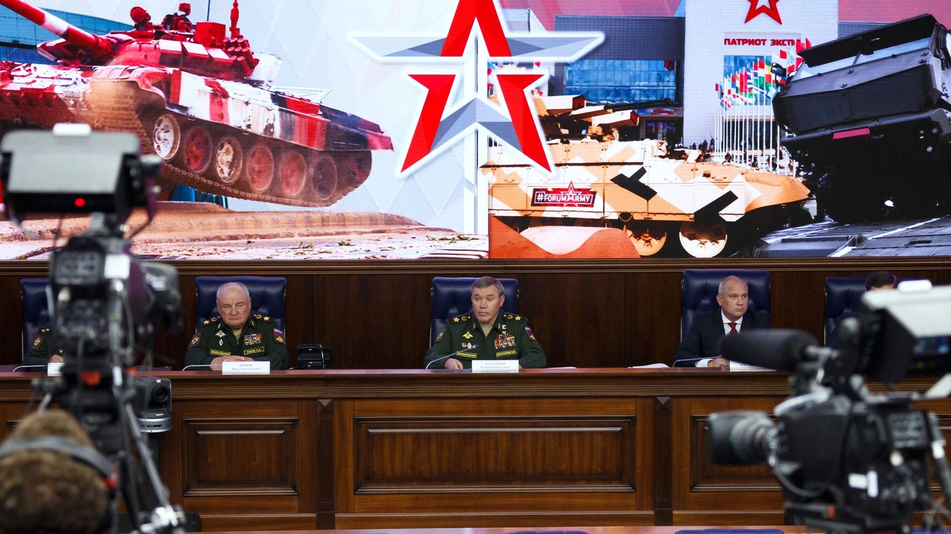 Брифинг Минобороны РФ для иностранных военных атташе в Москве Брифинг Минобороны РФ для иностранных военных атташе в Москве - Sputnik Армения, 1920, 19.08.2021
