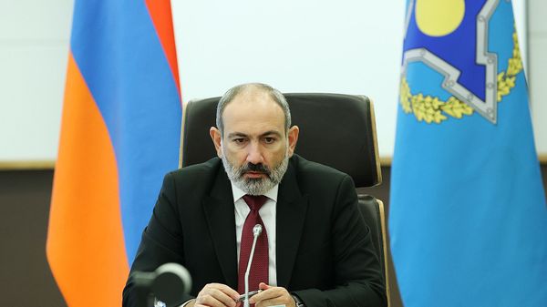 Премьер-министр Никол Пашинян на внеочередном заседании Совета коллективной безопасности ОДКБ  - Sputnik Армения