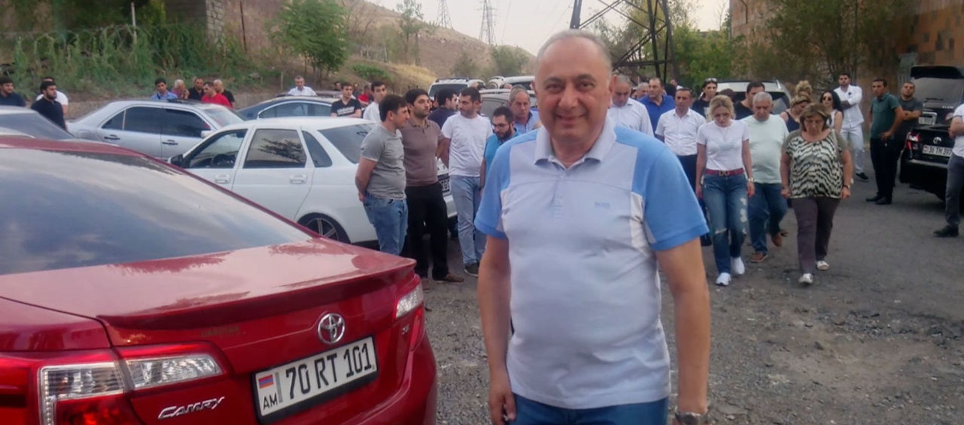 «Վստահ եմ` արդարությունը կհաղթի». Արմեն Չարչյանը ծափահարությունների ներքո մտավ «Վարդաշեն» - Sputnik Արմենիա, 1920, 23.08.2021
