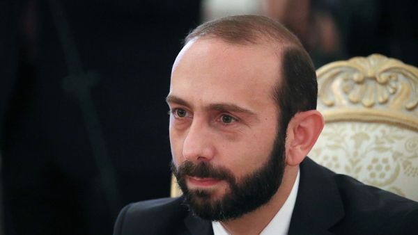 Министр иностранных дел Армении Арарат Мирзоян во время встречи с российским коллегой (31 августа 2021). Москвa - Sputnik Արմենիա