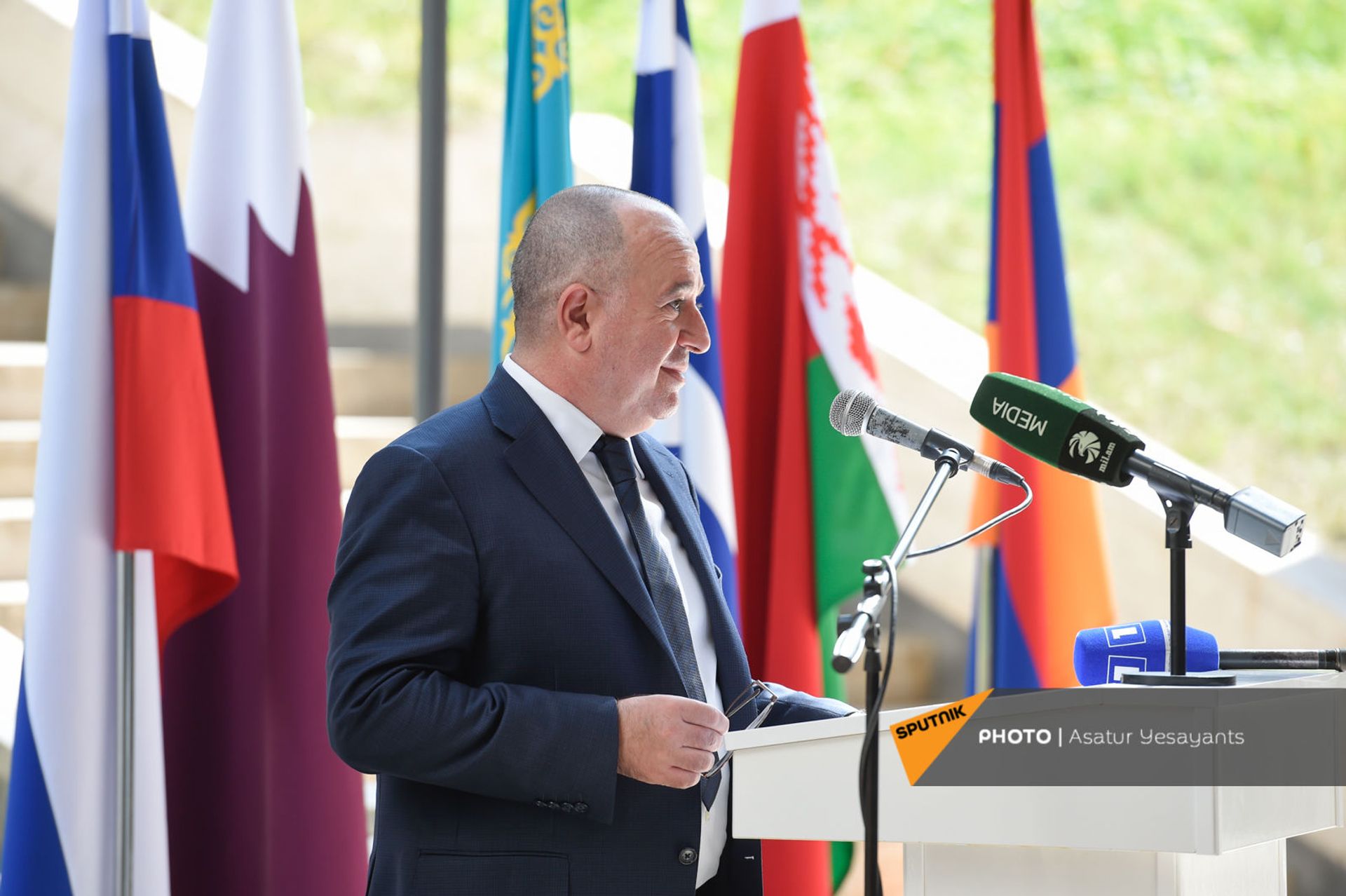 Министр обороны Аршак Карапетян во время награждения победителей конкурса Воин Мира (1 сентября 2021). Дилижан - Sputnik Армения, 1920, 14.09.2021