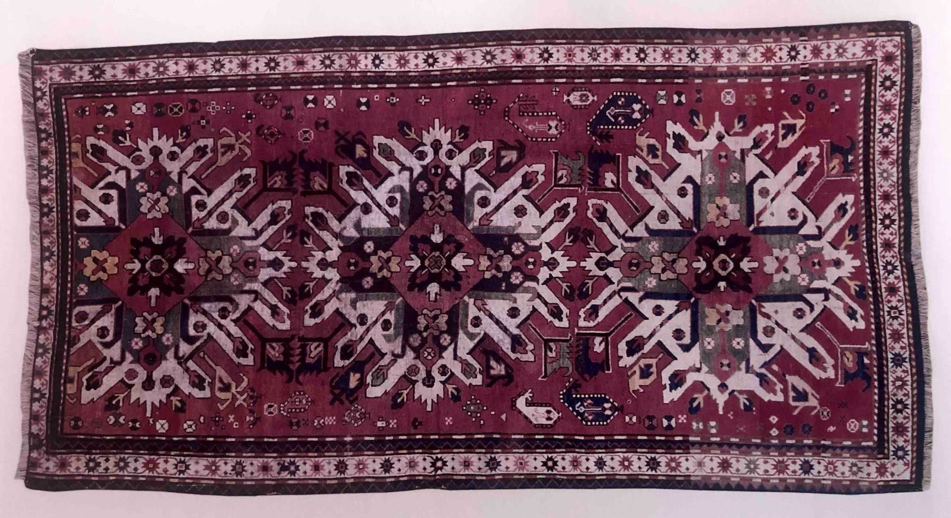 Ковер в музее Alhambra в Испании - Sputnik Արմենիա, 1920, 14.09.2021