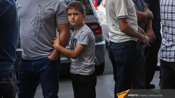 Акция протеста кашатагцев и гадруцев перед Домом правительства (9 сентября 2021). Еревaн - Sputnik Армения
