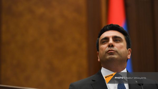 Ալեն Սիմոնյան - Sputnik Արմենիա