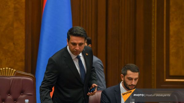 Ալեն Սիմոնյանն ու Ռուբեն Ռուբինյանը - Sputnik Արմենիա