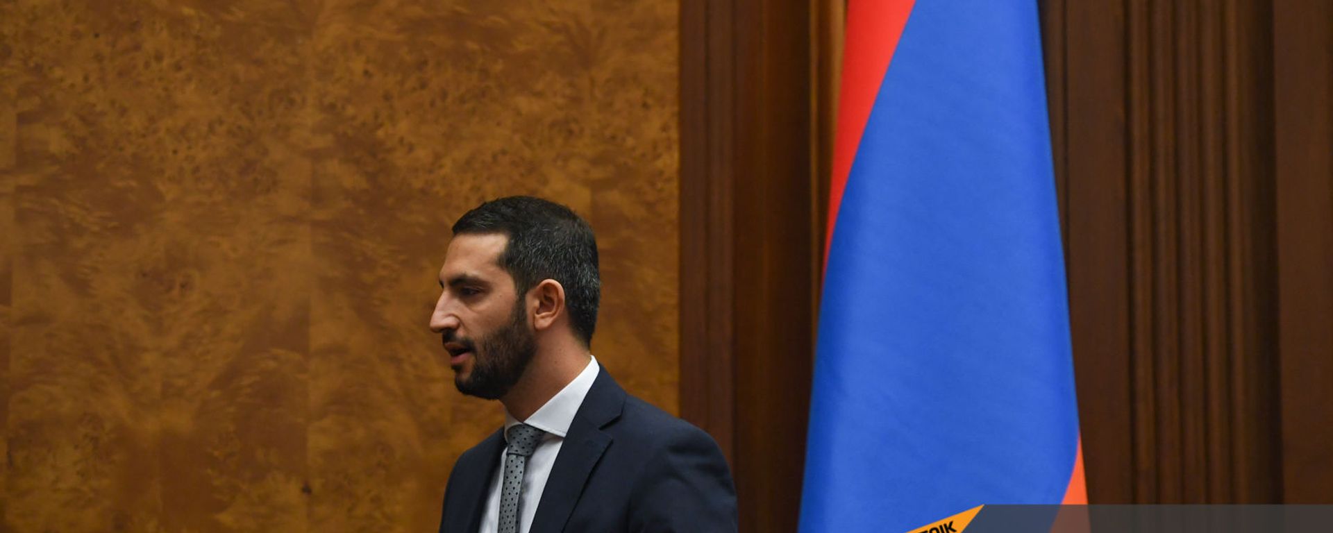 Рубен Рубинян во время заседания НС (13 сентября 2021). Еревaн - Sputnik Армения, 1920, 17.01.2022