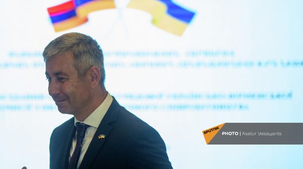 Заседание армяно-украинской межправительственной комиссии (14 сентября 2021). Еревaн - Sputnik Армения
