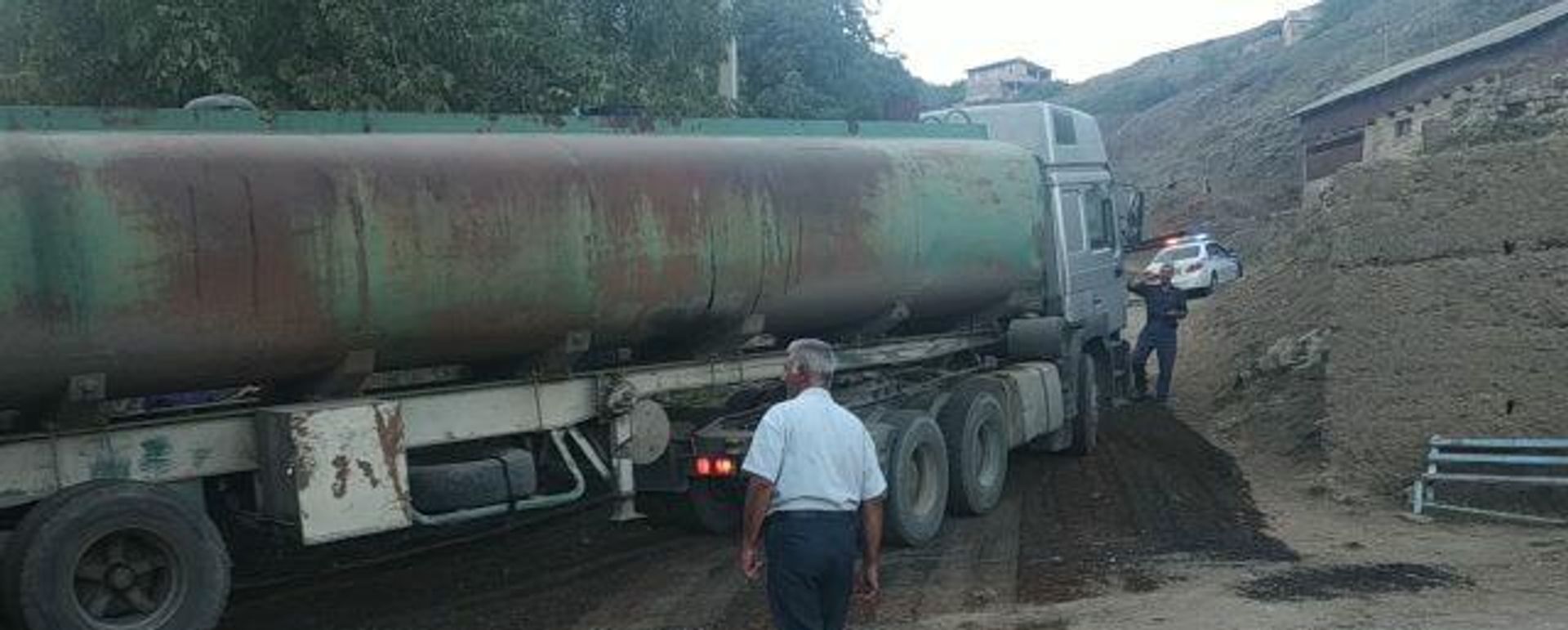Дорога Капан-Татев-Шинуайр в Сюникской области Армении разблокирована для грузовиков - Sputnik Արմենիա, 1920, 16.09.2021