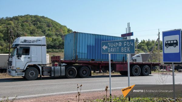 Ситуация с иранскими фурами в Сюнике - Sputnik Армения
