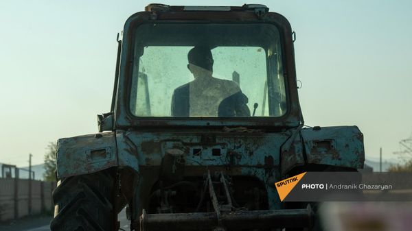 Տրակտոր - Sputnik Արմենիա
