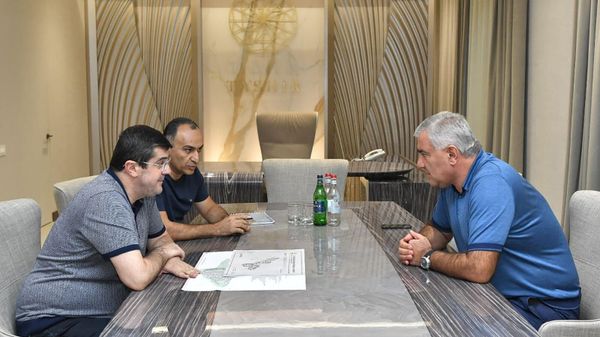 Президент Карабаха Араик Арутюнян принял Самвела Карапетяна (21 сентября 2021). Степанакерт - Sputnik Армения