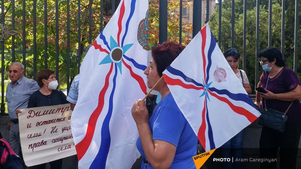 Пикет у парламента Армении в поддержку ассирийской общины (22 сентября 2021). Еревaн - Sputnik Армения