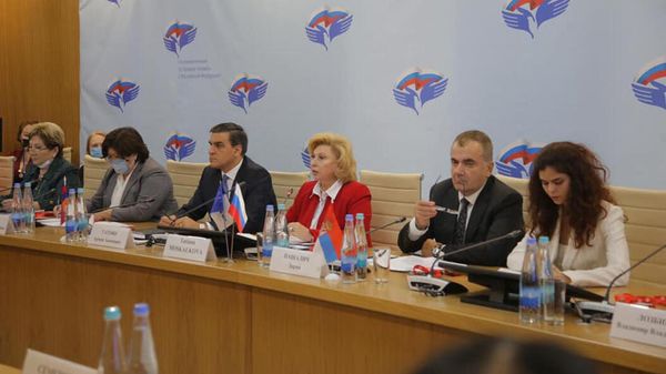 Արման Թաթոյանը սեպտեմբերի 17-19 մասնակցել է ՌԴ Պետական դումայի ընտրությունների դիտարկմանը՝ որպես միջազգային փորձագետ: - Sputnik Արմենիա