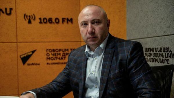 «Այսօր Հայաստանը գոյություն ունի միայն ռուսական ռազմաքաղաքական գործոնի շնորհիվ». Անդրանիկ Թևանյան - Sputnik Արմենիա
