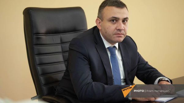 Վարոս Սիմոնյան - Sputnik Արմենիա