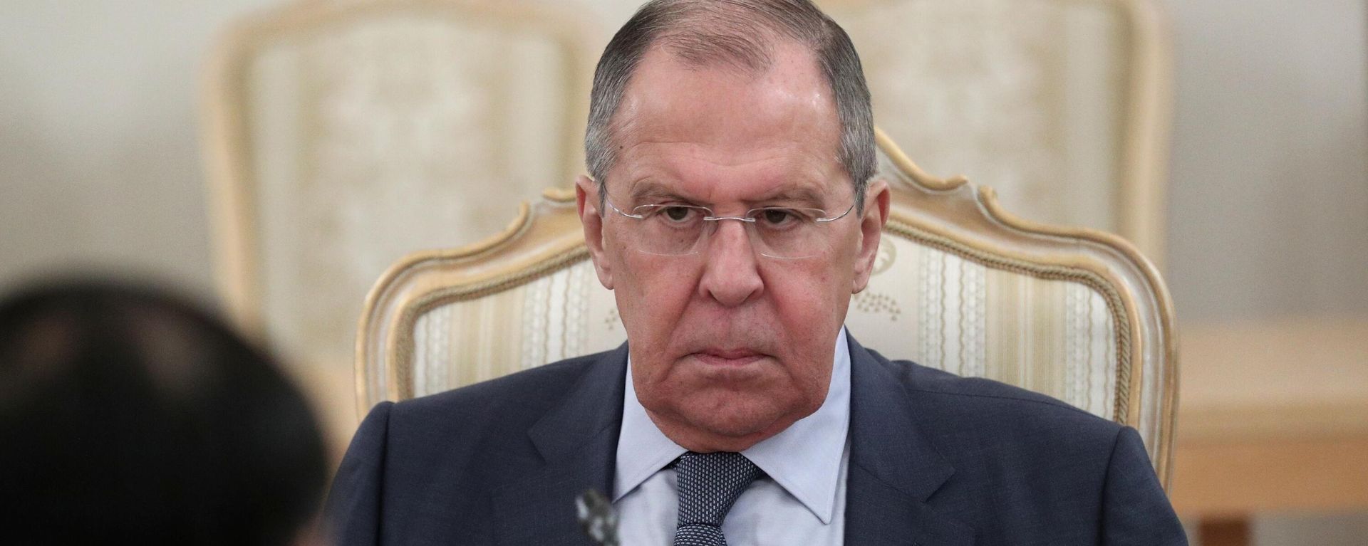 Министр иностранных дел РФ Сергей Лавров во время встречи с главой МИД Вьетнама Буй Тхань Шоном в Доме приемов МИД РФ (28 сентября 2021). Москва - Sputnik Армения, 1920, 30.11.2021