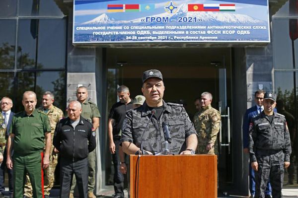 Совместная специальная антинаркотическая операция Гром-2021 в рамках ОДКБ (Сентябрь 2021). Армения Совместная специальная антинаркотическая операция Гром-2021 в рамках ОДКБ (Сентябрь 2021). Армения - Sputnik Армения