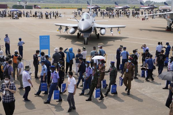 Истребитель J-10C ВВС Китая на Airshow China в Чжухае, Китай․ - Sputnik Армения