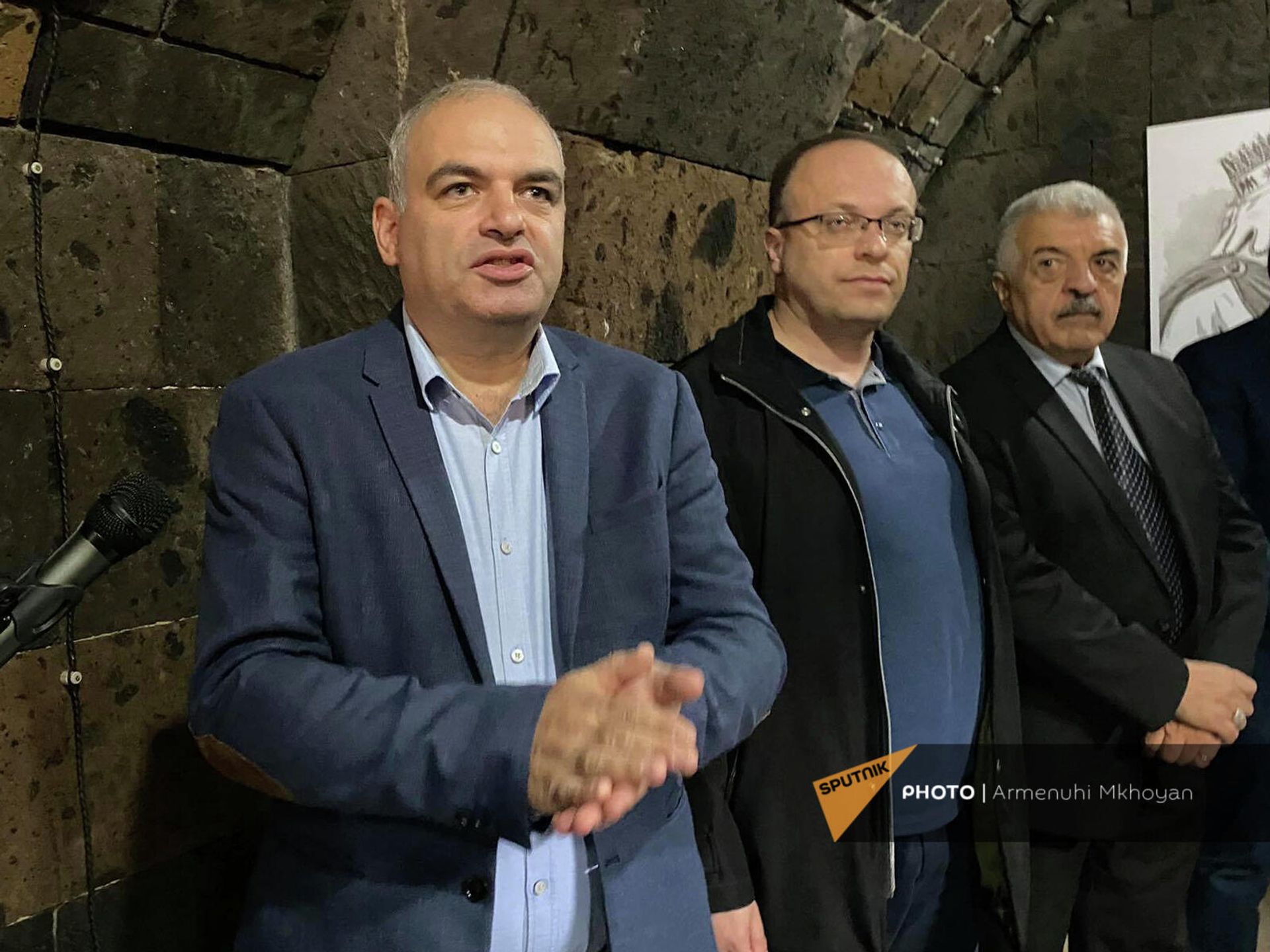 Владелец музея Армянских национальных символов в Гюмри Айк Демоян Владелец музея Армянских национальных символов в Гюмри Айк Демоян - Sputnik Армения, 1920, 03.10.2021