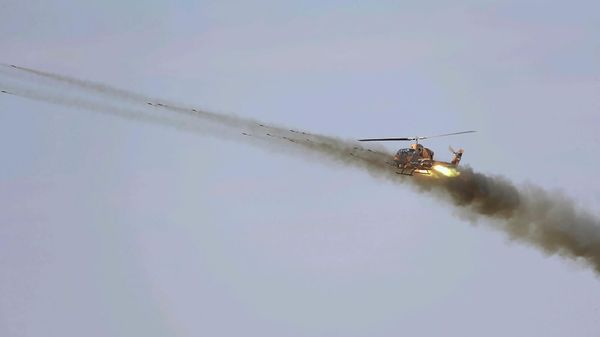 Вертолет. Иран - Sputnik Армения