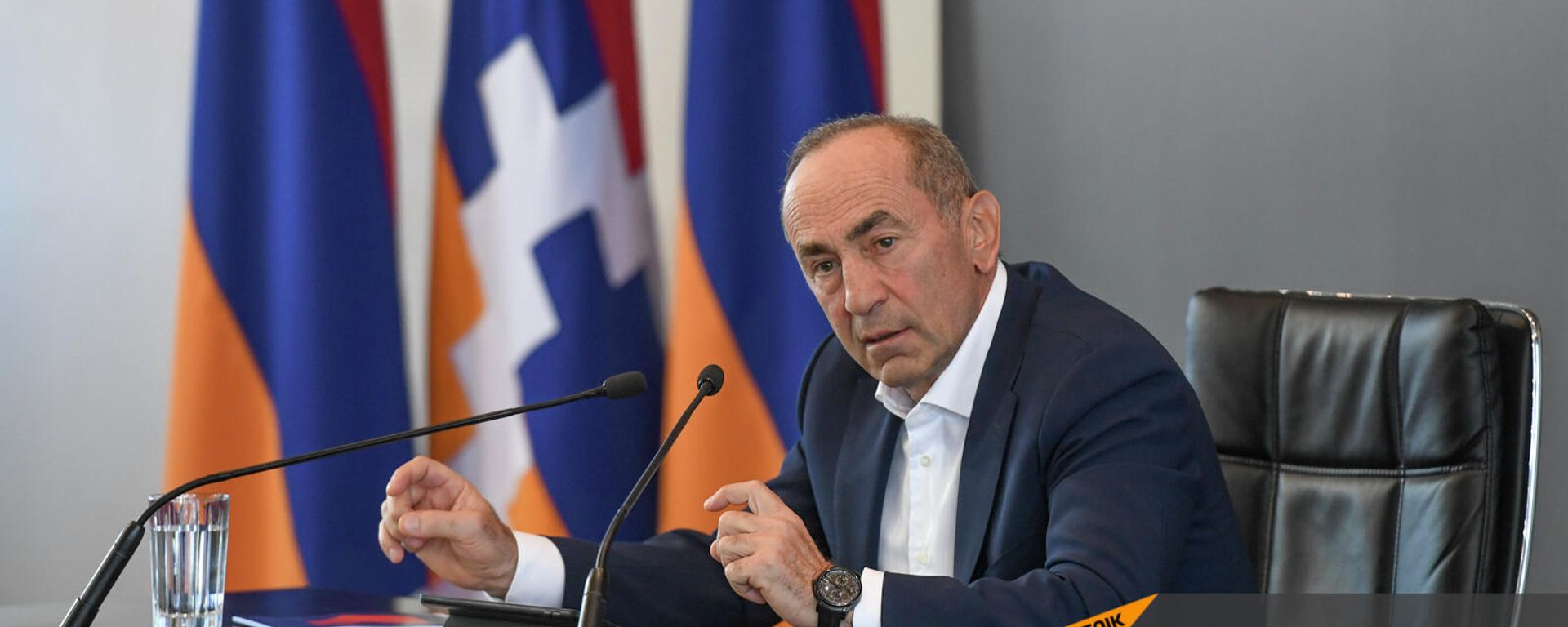 Пресс-конференция второго президента РА, лидера блока Армения Роберта Кочаряна (4 октября 2021). Еревaн - Sputnik Армения, 1920, 15.11.2021