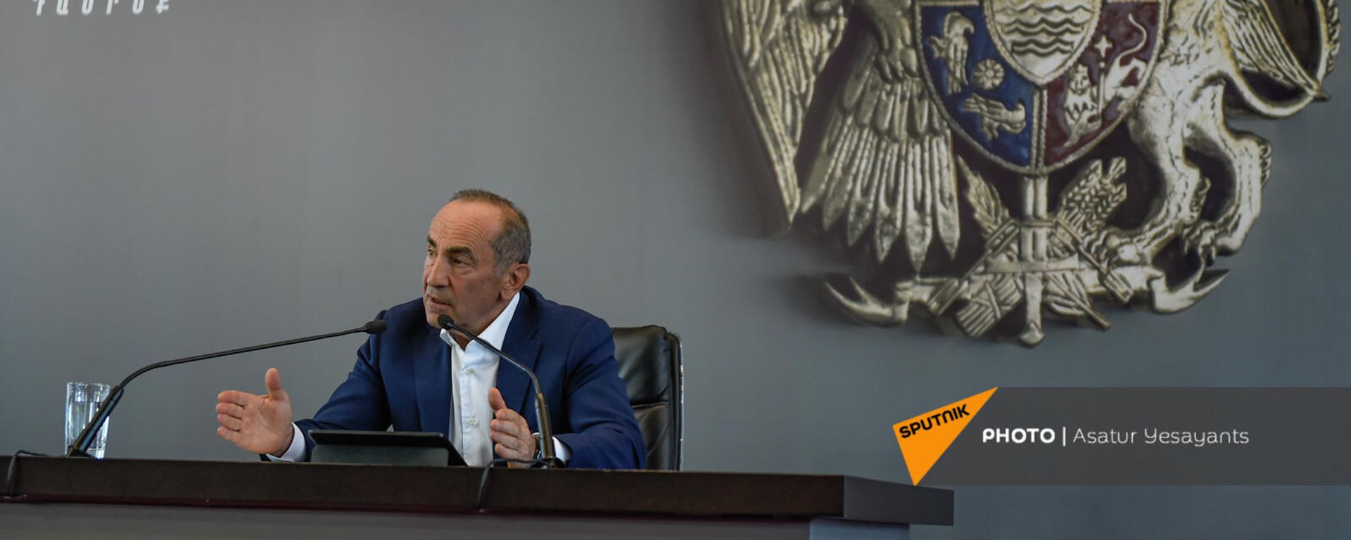 Пресс-конференция второго президента РА, лидера блока Армения Роберта Кочаряна (4 октября 2021). Еревaн - Sputnik Армения, 1920, 03.11.2021