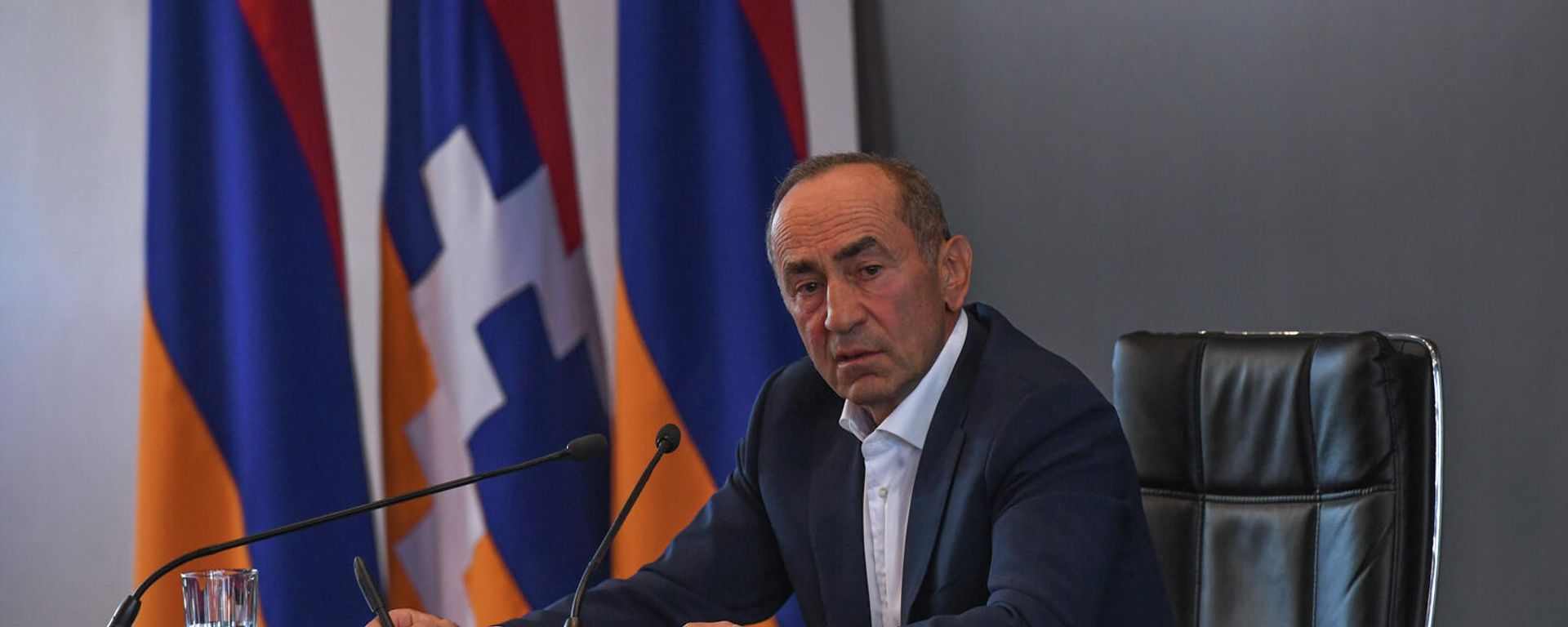 Пресс-конференция второго президента РА, лидера блока Армения Роберта Кочаряна (4 октября 2021). Еревaн Пресс-конференция второго президента РА, лидера блока Армения Роберта Кочаряна (4 октября 2021). Еревaн - Sputnik Արմենիա, 1920, 10.12.2021
