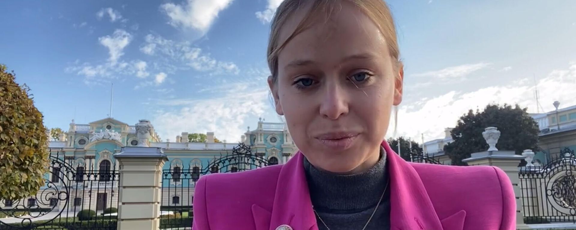 Скрин прямого эфира Елизаветы Ясько в сети Facebook - Sputnik Армения, 1920, 04.10.2021