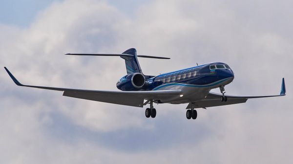 Ադրբեջանական Azal ավիաընկերության ինքնաթիռ - Sputnik Արմենիա