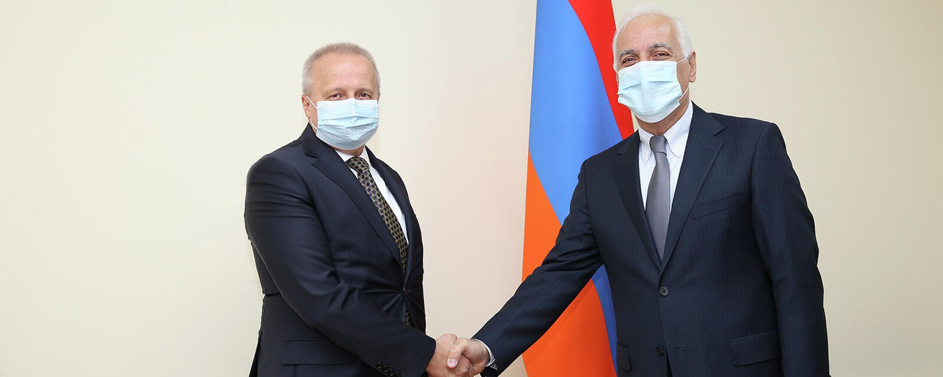 Վահագն Խաչատուրյանն ու Սերգեյ Կոպիրկինը - Sputnik Արմենիա, 1920, 07.10.2021