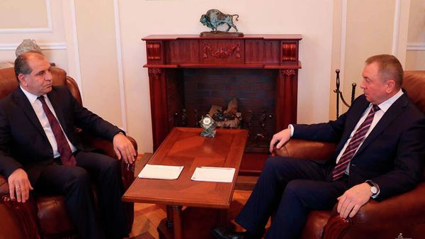 Министр иностранных дел Республики Беларусь Владимир Макей принял замминистра иностранных дел Армении Армена Гевондяна (8 октября 2021). Минск - Sputnik Армения