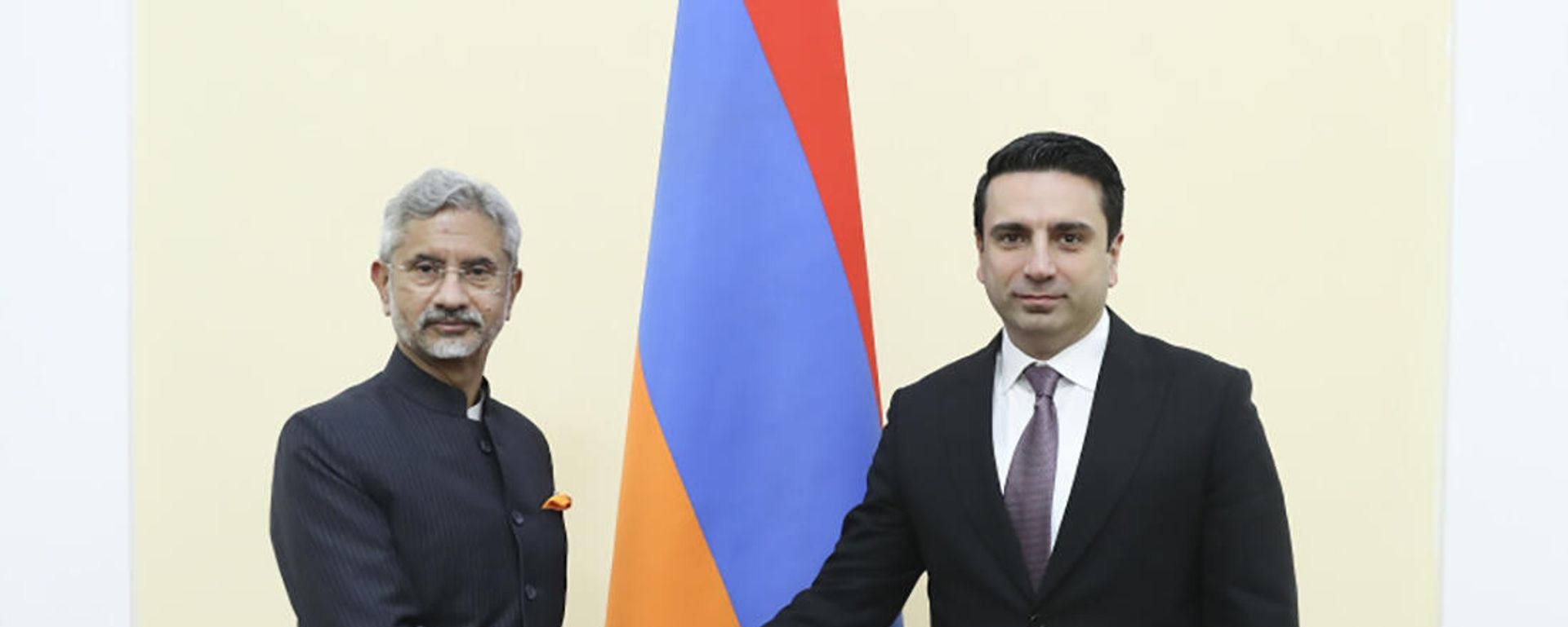 Սուբրամանյամ Ջայշանկարն ու Ալեն Սիմոնյանը - Sputnik Արմենիա, 1920, 13.10.2021