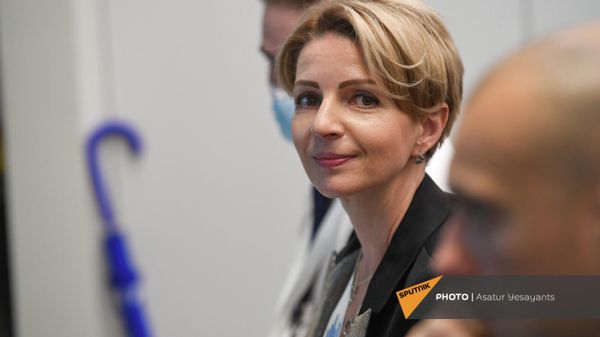 Торговый представитель России в Армении Анна Донченко на восьмом российско-армянском межрегиональном форуме (18 октября 2021). Еревaн - Sputnik Армения
