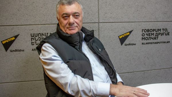 Рубен Акопян в гостях радио Sputnik - Sputnik Армения