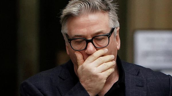 Актер Алек Болдуин покидает суд в Манхэттенском районе (23 января 2019). Нью-Йорк - Sputnik Армения