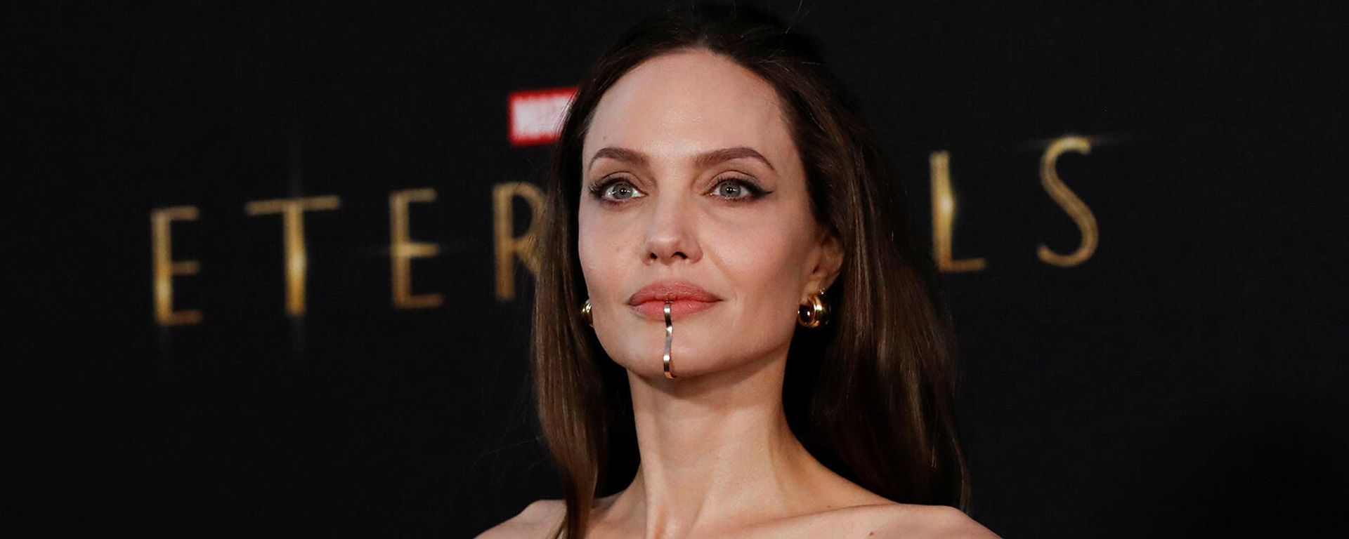 Анджелина Джоли на премьере фильма Вечные (18 октября 2021). Лос-Анджелес - Sputnik Армения, 1920, 27.10.2021