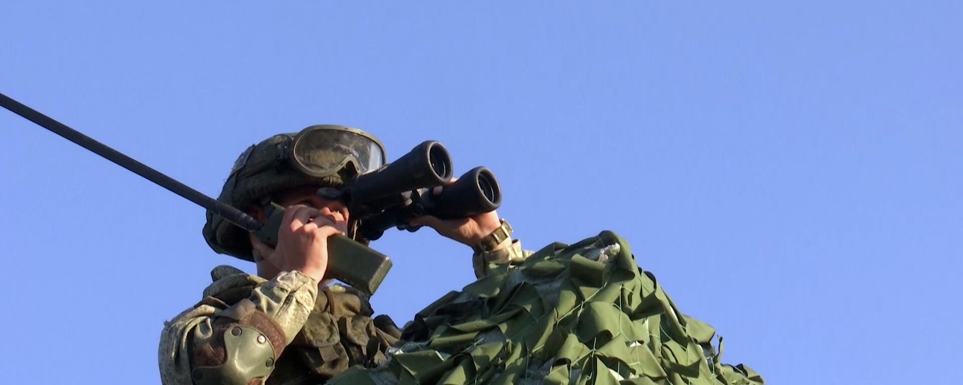 В Нагорном Карабахе на всех наблюдательных постах российского миротворческого контингента проведена комплексная тренировка по связи - Sputnik Արմենիա, 1920, 30.10.2021