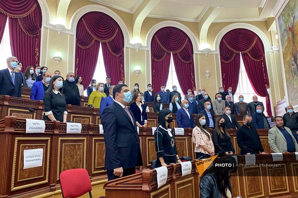 Церемония инаугурации новоизбранного мэра Гюмри Вардгеса Самсоняна в присутствии Совета старейшин (4 ноября 2021). Гюмри - Sputnik Армения