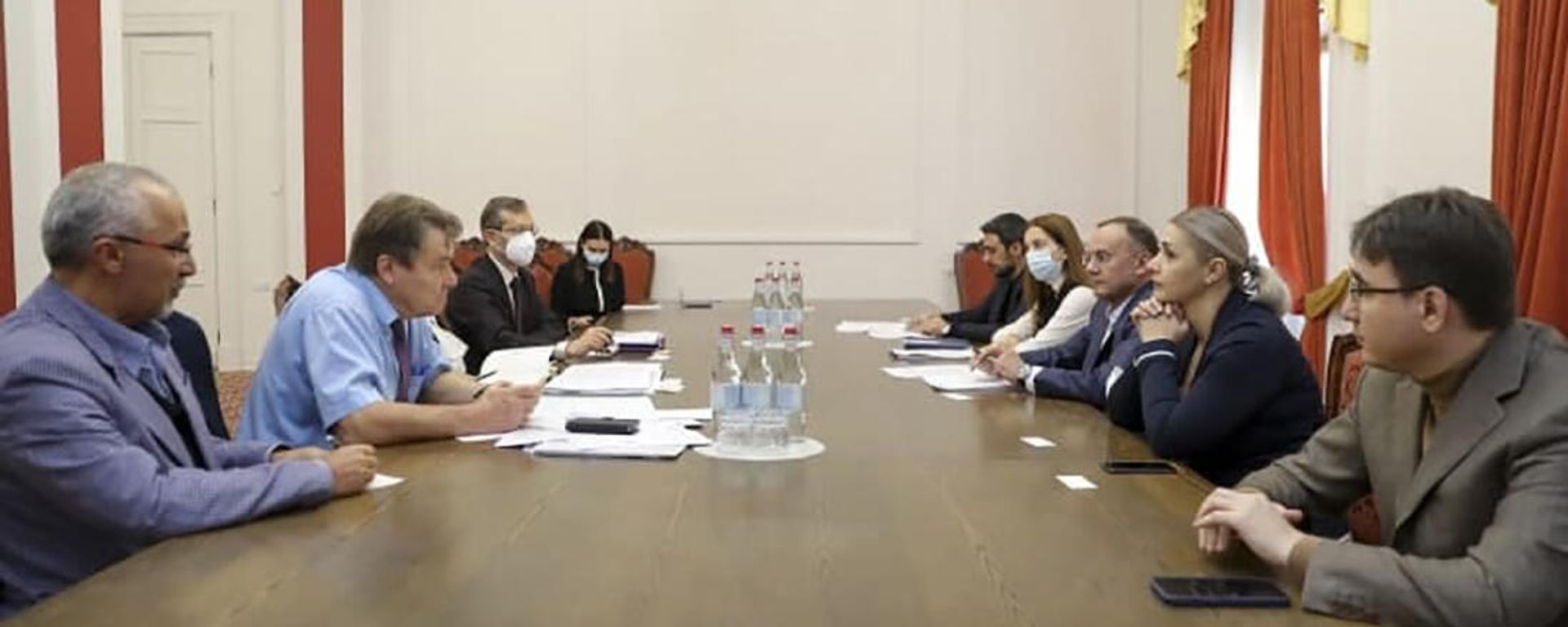 Содокладчиков Мониторингового комитета ПАСЕ по Армении приняли члены фракции Айастан (4 ноября 2021). Еревaн - Sputnik Армения, 1920, 04.11.2021