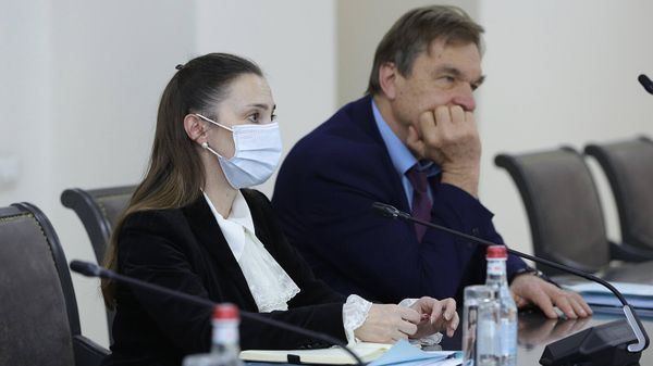 Министр иностранных дел Армении Арарат Мирзоян принял содокладчиков по обязательствам Армении в мониторинговой комиссии ПАСЕ, руководителя делегации Финляндии в ПАСЕ Кимо Килюнена и руководителя делегации Швеции Бориану Аберг (4 ноября 2021). Еревaн - Sputnik Армения