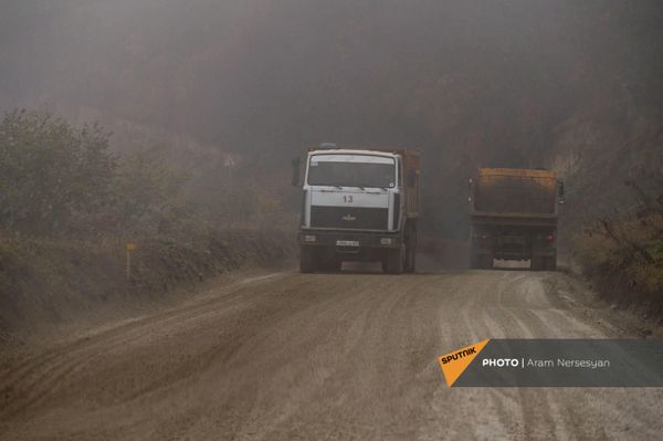 Թեղուտի պղնձամոլիբդենային հանքավայրում պոչամբարի պատվարի կառուցումը - Sputnik Արմենիա