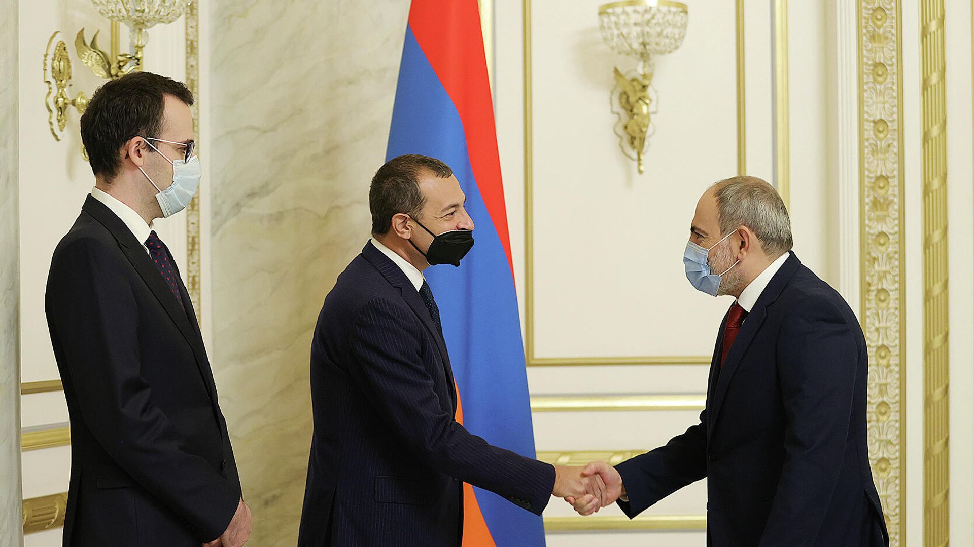 ՀՀ վարչապետ Նիկոլ Փաշինյանն ընդունել է Հայաստանում Իտալիայի արտակարգ և լիազոր դեսպան Ալֆոնսո Դի Ռիզոյին: - Sputnik Արմենիա, 1920, 11.11.2021