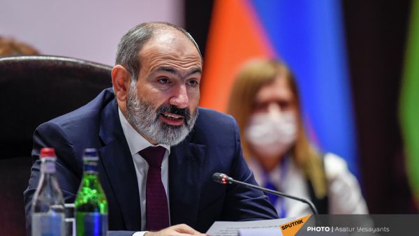 Премьер-министр Армении Никол Пашинян на заседании Евразийского межправительственного совета (19 ноября 2021). Еревaн - Sputnik Արմենիա